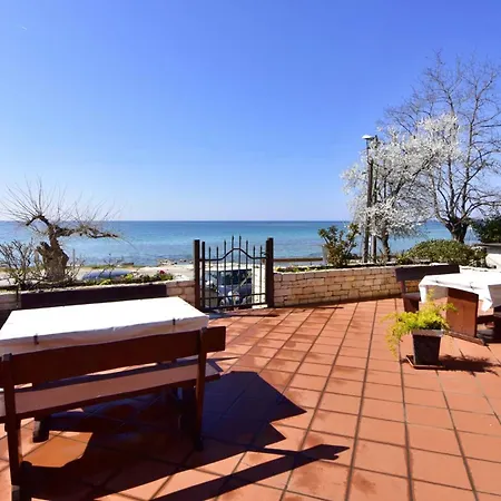 Apartmán Compact With Sea Views And Bbq Zambratija (Istria)